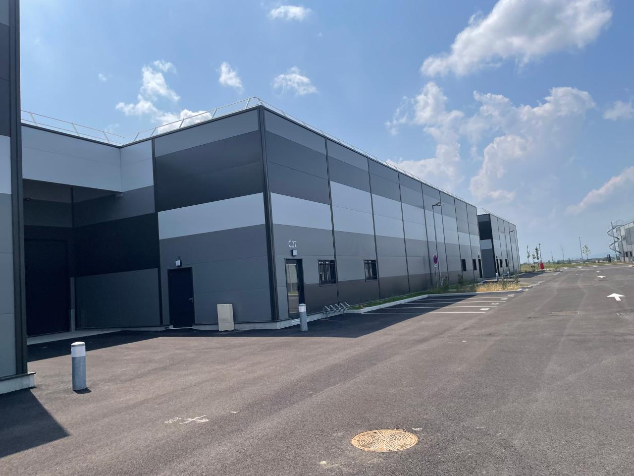 Local d'activité Janneyrias 10320m² Location local d'activité Janneyrias Isère OLACT2424177 1